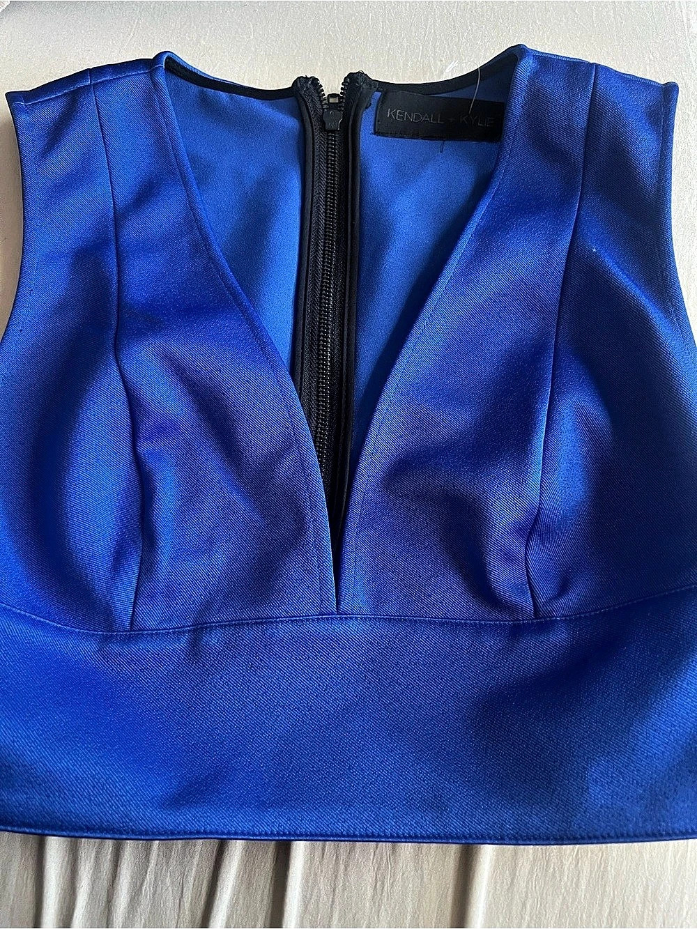 KENDALL + KYLIE Blue Crop Top Like New